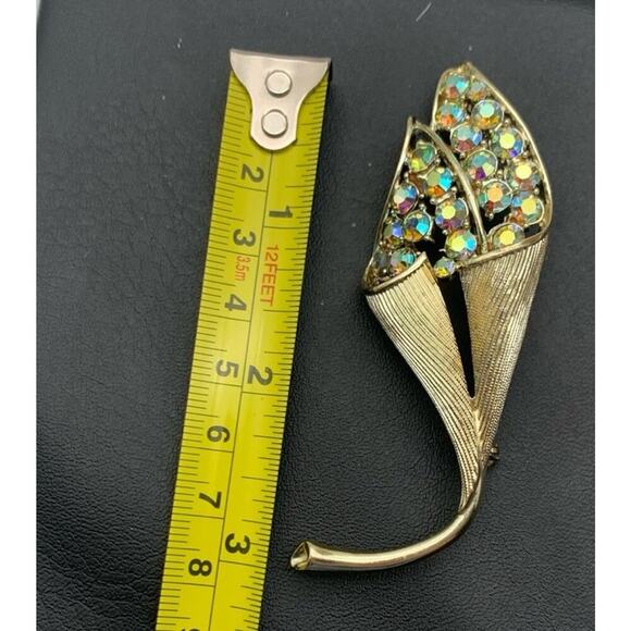 Vintage CORO Stunning AB Aurora Borealis RHINESTONES Gold Tone Flower Brooch - Picture 3 of 5